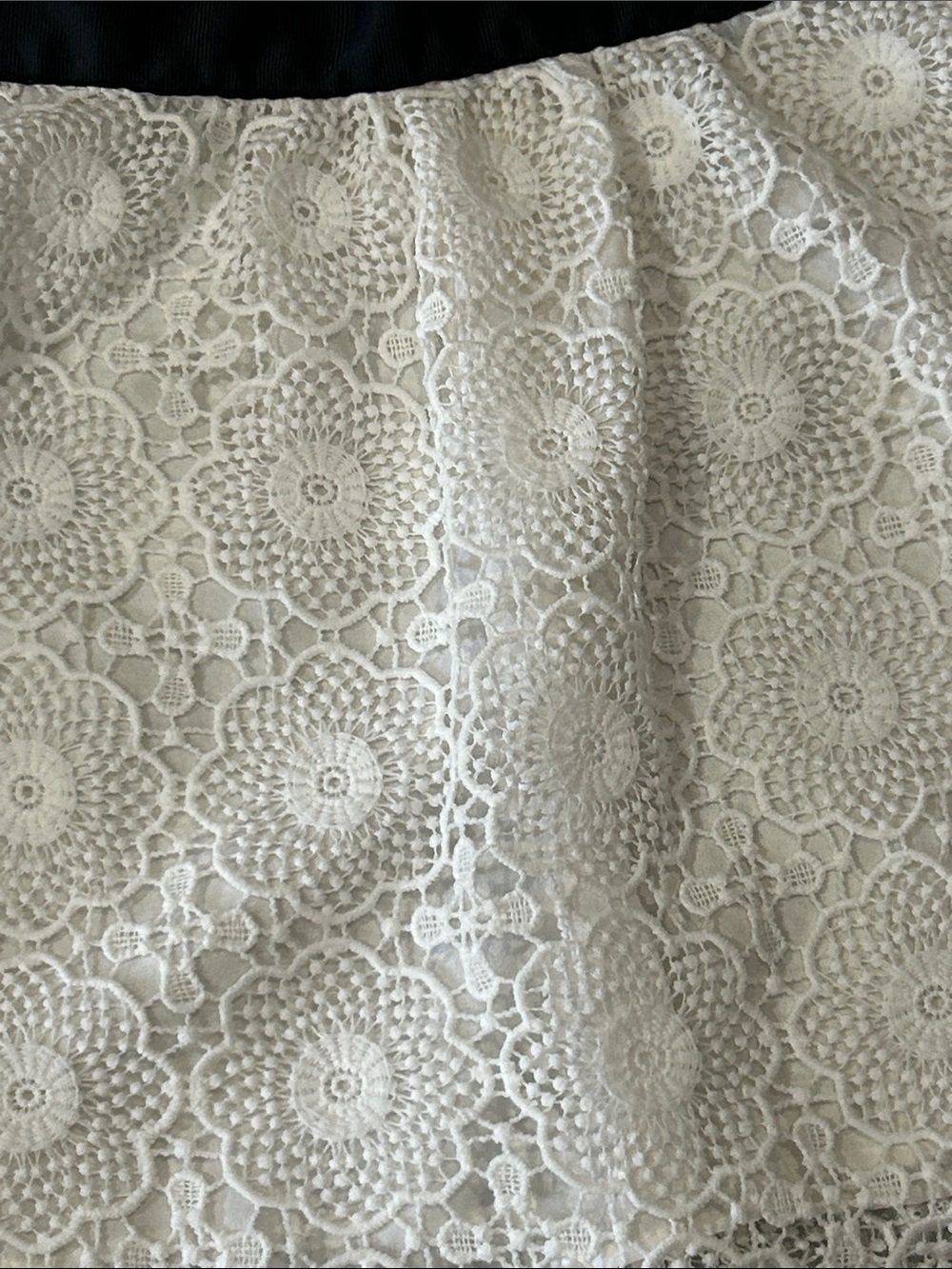 Topshop Petite lace cold shoulder top sz 4 - Picture 3 of 10